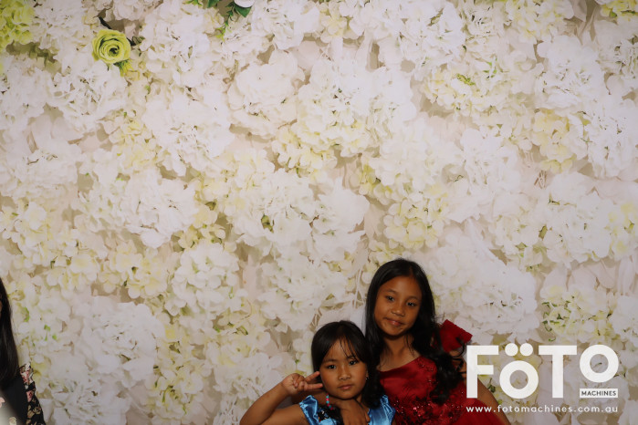 Pa Siang & Angun's Wedding | View more photos from the event at gallery.fotomachines.com.au/u/FOTOMachines/Pa-Siang-Anguns-Wedding