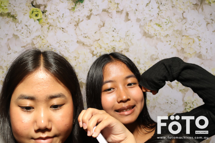 Pa Siang & Angun's Wedding | View more photos from the event at gallery.fotomachines.com.au/u/FOTOMachines/Pa-Siang-Anguns-Wedding