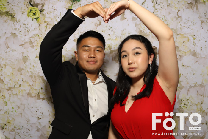 Pa Siang & Angun's Wedding | View more photos from the event at gallery.fotomachines.com.au/u/FOTOMachines/Pa-Siang-Anguns-Wedding