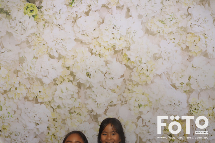 Pa Siang & Angun's Wedding | View more photos from the event at gallery.fotomachines.com.au/u/FOTOMachines/Pa-Siang-Anguns-Wedding