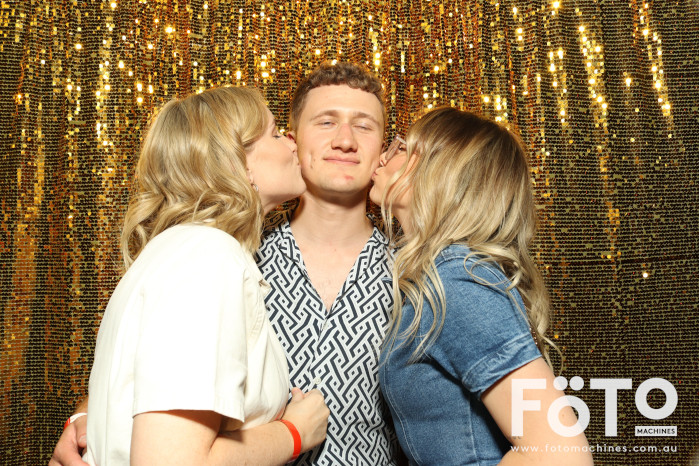 RAH ED Christmas Party | View more photos from the event at gallery.fotomachines.com.au/u/FOTOMachines/RAH-ED-Christmas-Party