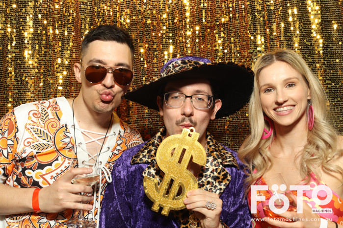 RAH ED Christmas Party | View more photos from the event at gallery.fotomachines.com.au/u/FOTOMachines/RAH-ED-Christmas-Party