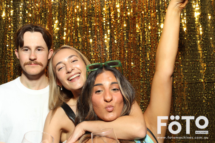 RAH ED Christmas Party | View more photos from the event at gallery.fotomachines.com.au/u/FOTOMachines/RAH-ED-Christmas-Party