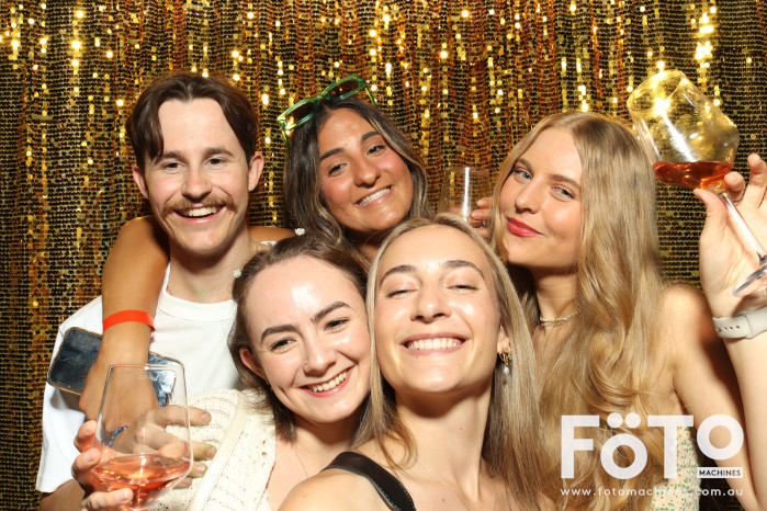 RAH ED Christmas Party | View more photos from the event at gallery.fotomachines.com.au/u/FOTOMachines/RAH-ED-Christmas-Party