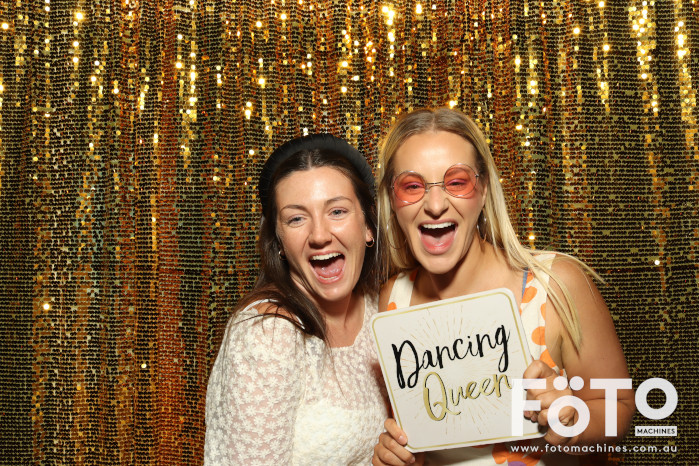 RAH ED Christmas Party | View more photos from the event at gallery.fotomachines.com.au/u/FOTOMachines/RAH-ED-Christmas-Party