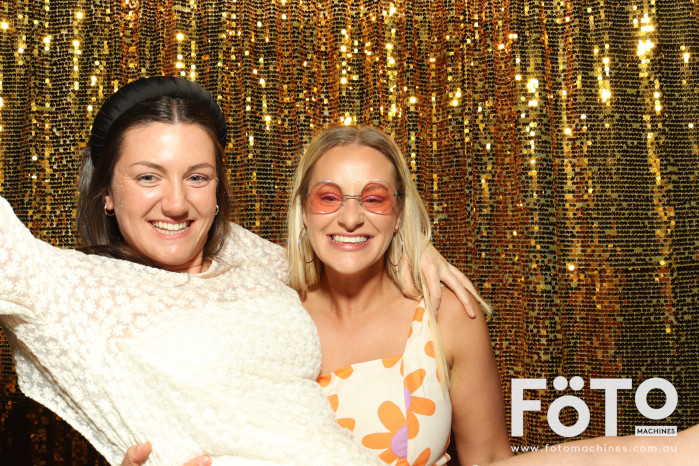 RAH ED Christmas Party | View more photos from the event at gallery.fotomachines.com.au/u/FOTOMachines/RAH-ED-Christmas-Party