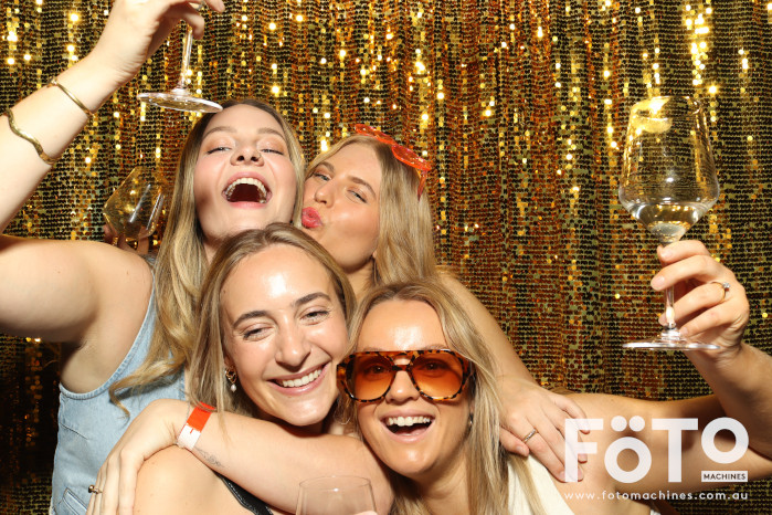 RAH ED Christmas Party | View more photos from the event at gallery.fotomachines.com.au/u/FOTOMachines/RAH-ED-Christmas-Party