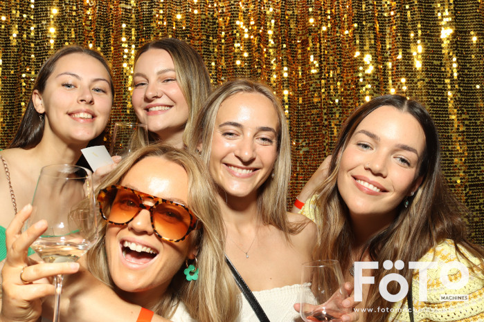 RAH ED Christmas Party | View more photos from the event at gallery.fotomachines.com.au/u/FOTOMachines/RAH-ED-Christmas-Party