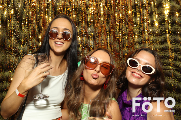 RAH ED Christmas Party | View more photos from the event at gallery.fotomachines.com.au/u/FOTOMachines/RAH-ED-Christmas-Party