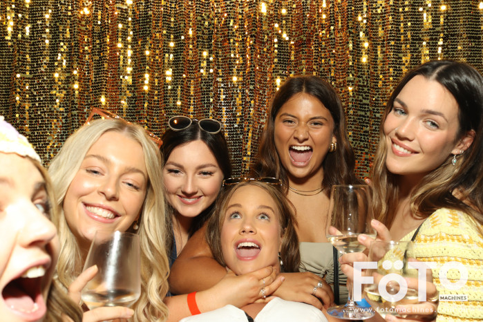 RAH ED Christmas Party | View more photos from the event at gallery.fotomachines.com.au/u/FOTOMachines/RAH-ED-Christmas-Party