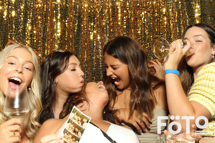 RAH ED Christmas Party | View more photos from the event at gallery.fotomachines.com.au/u/FOTOMachines/RAH-ED-Christmas-Party