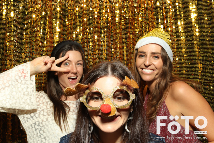 RAH ED Christmas Party | View more photos from the event at gallery.fotomachines.com.au/u/FOTOMachines/RAH-ED-Christmas-Party