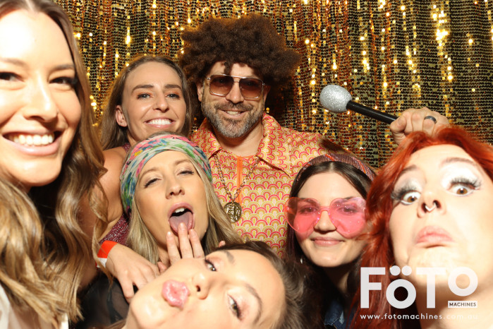 RAH ED Christmas Party | View more photos from the event at gallery.fotomachines.com.au/u/FOTOMachines/RAH-ED-Christmas-Party