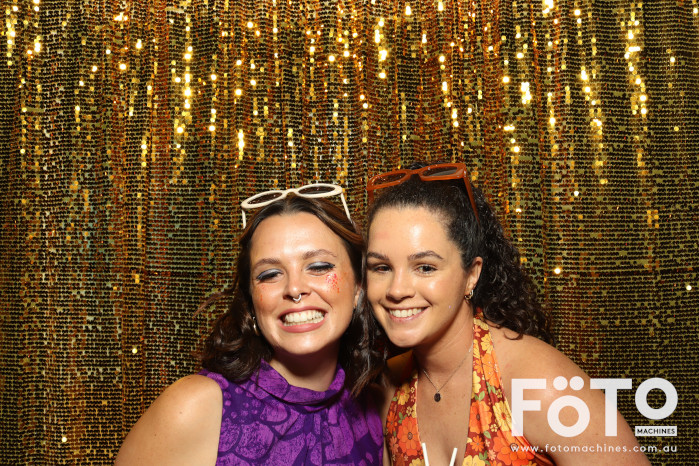 RAH ED Christmas Party | View more photos from the event at gallery.fotomachines.com.au/u/FOTOMachines/RAH-ED-Christmas-Party