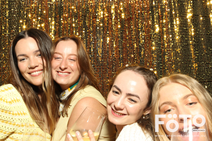 RAH ED Christmas Party | View more photos from the event at gallery.fotomachines.com.au/u/FOTOMachines/RAH-ED-Christmas-Party