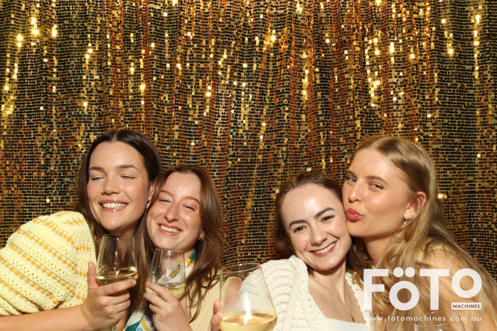 RAH ED Christmas Party | View more photos from the event at gallery.fotomachines.com.au/u/FOTOMachines/RAH-ED-Christmas-Party