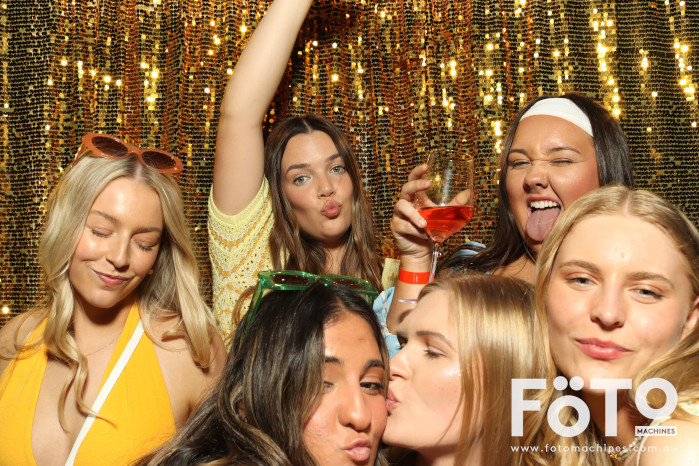 RAH ED Christmas Party | View more photos from the event at gallery.fotomachines.com.au/u/FOTOMachines/RAH-ED-Christmas-Party