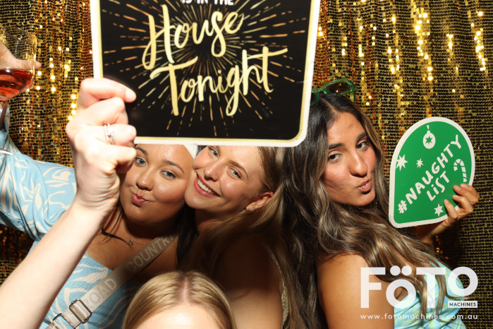 RAH ED Christmas Party | View more photos from the event at gallery.fotomachines.com.au/u/FOTOMachines/RAH-ED-Christmas-Party