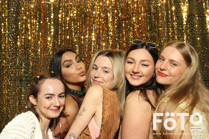 RAH ED Christmas Party | View more photos from the event at gallery.fotomachines.com.au/u/FOTOMachines/RAH-ED-Christmas-Party