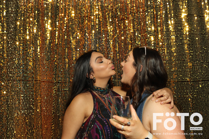 RAH ED Christmas Party | View more photos from the event at gallery.fotomachines.com.au/u/FOTOMachines/RAH-ED-Christmas-Party