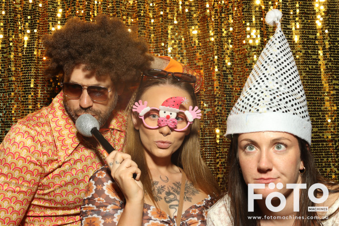 RAH ED Christmas Party | View more photos from the event at gallery.fotomachines.com.au/u/FOTOMachines/RAH-ED-Christmas-Party