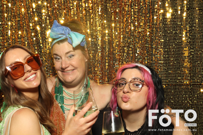 RAH ED Christmas Party | View more photos from the event at gallery.fotomachines.com.au/u/FOTOMachines/RAH-ED-Christmas-Party