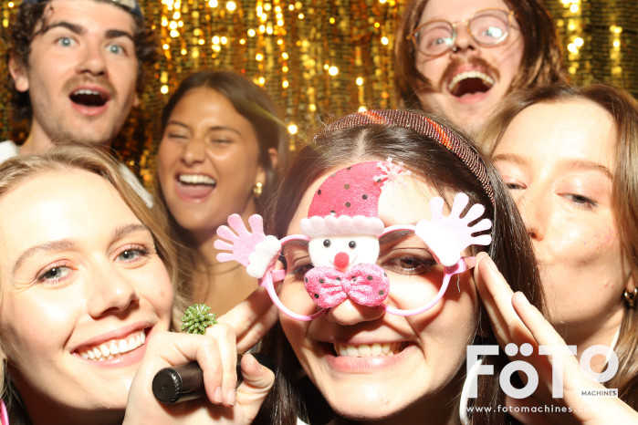 RAH ED Christmas Party | View more photos from the event at gallery.fotomachines.com.au/u/FOTOMachines/RAH-ED-Christmas-Party