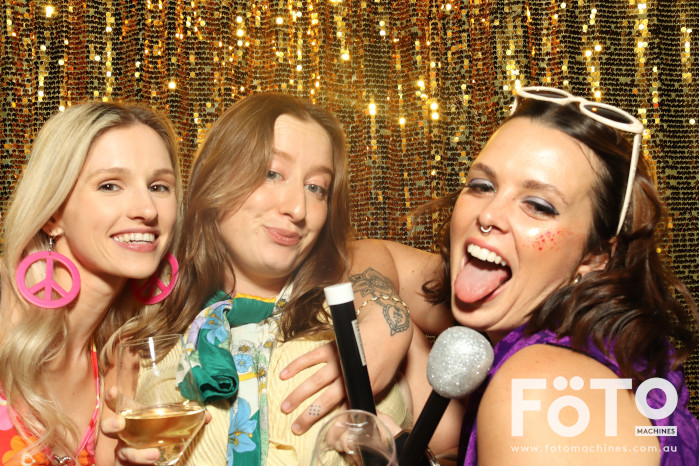 RAH ED Christmas Party | View more photos from the event at gallery.fotomachines.com.au/u/FOTOMachines/RAH-ED-Christmas-Party