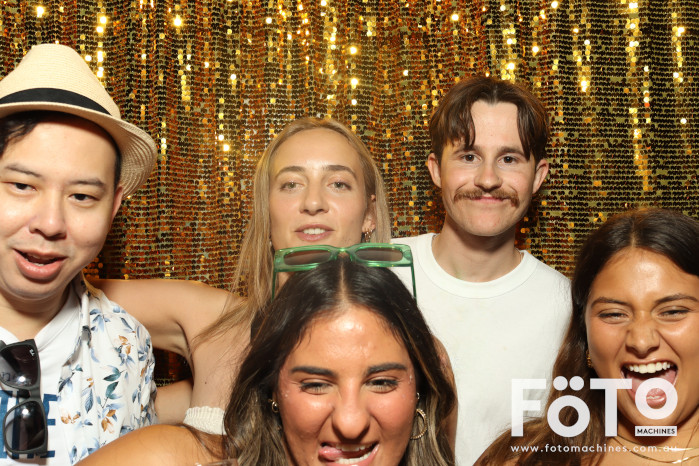 RAH ED Christmas Party | View more photos from the event at gallery.fotomachines.com.au/u/FOTOMachines/RAH-ED-Christmas-Party