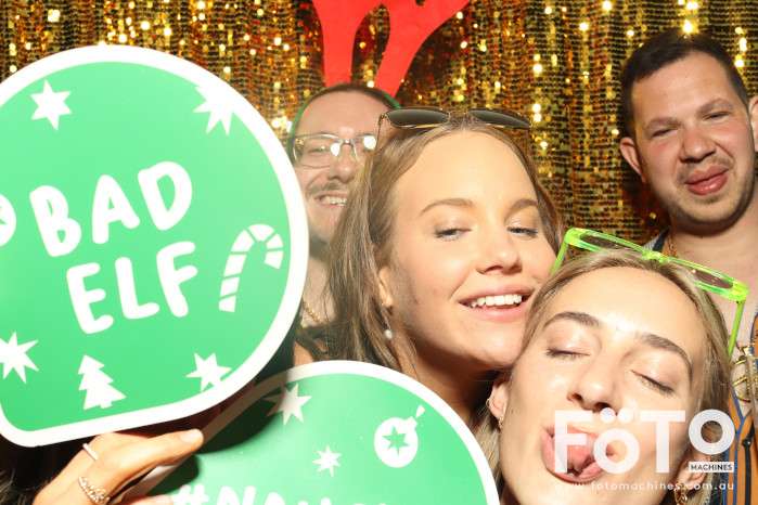 RAH ED Christmas Party | View more photos from the event at gallery.fotomachines.com.au/u/FOTOMachines/RAH-ED-Christmas-Party