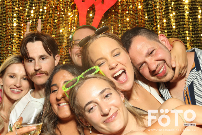 RAH ED Christmas Party | View more photos from the event at gallery.fotomachines.com.au/u/FOTOMachines/RAH-ED-Christmas-Party