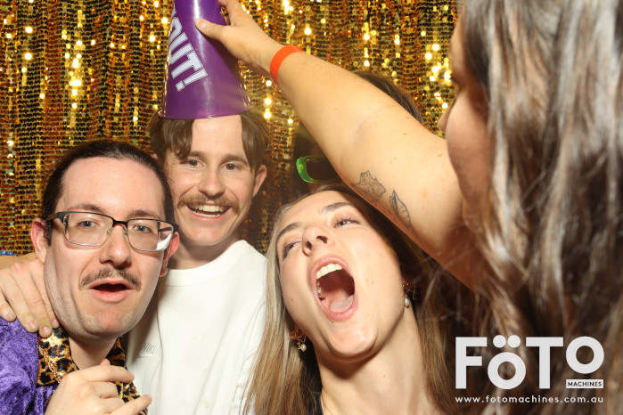 RAH ED Christmas Party | View more photos from the event at gallery.fotomachines.com.au/u/FOTOMachines/RAH-ED-Christmas-Party