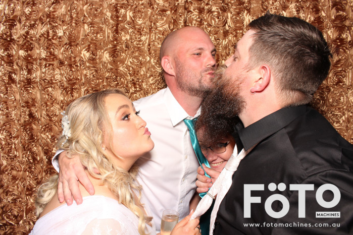 Taylah & Jack's Wedding | View more photos from the event at gallery.fotomachines.com.au/u/FOTOMachines/Taylah-Jacks-Wedding