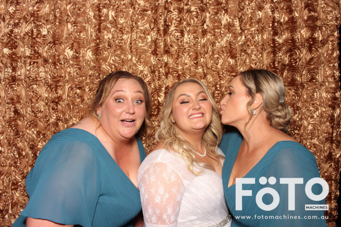 Taylah & Jack's Wedding | View more photos from the event at gallery.fotomachines.com.au/u/FOTOMachines/Taylah-Jacks-Wedding