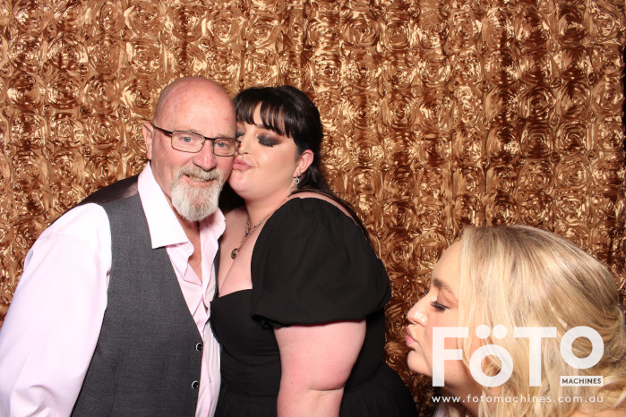 Taylah & Jack's Wedding | View more photos from the event at gallery.fotomachines.com.au/u/FOTOMachines/Taylah-Jacks-Wedding