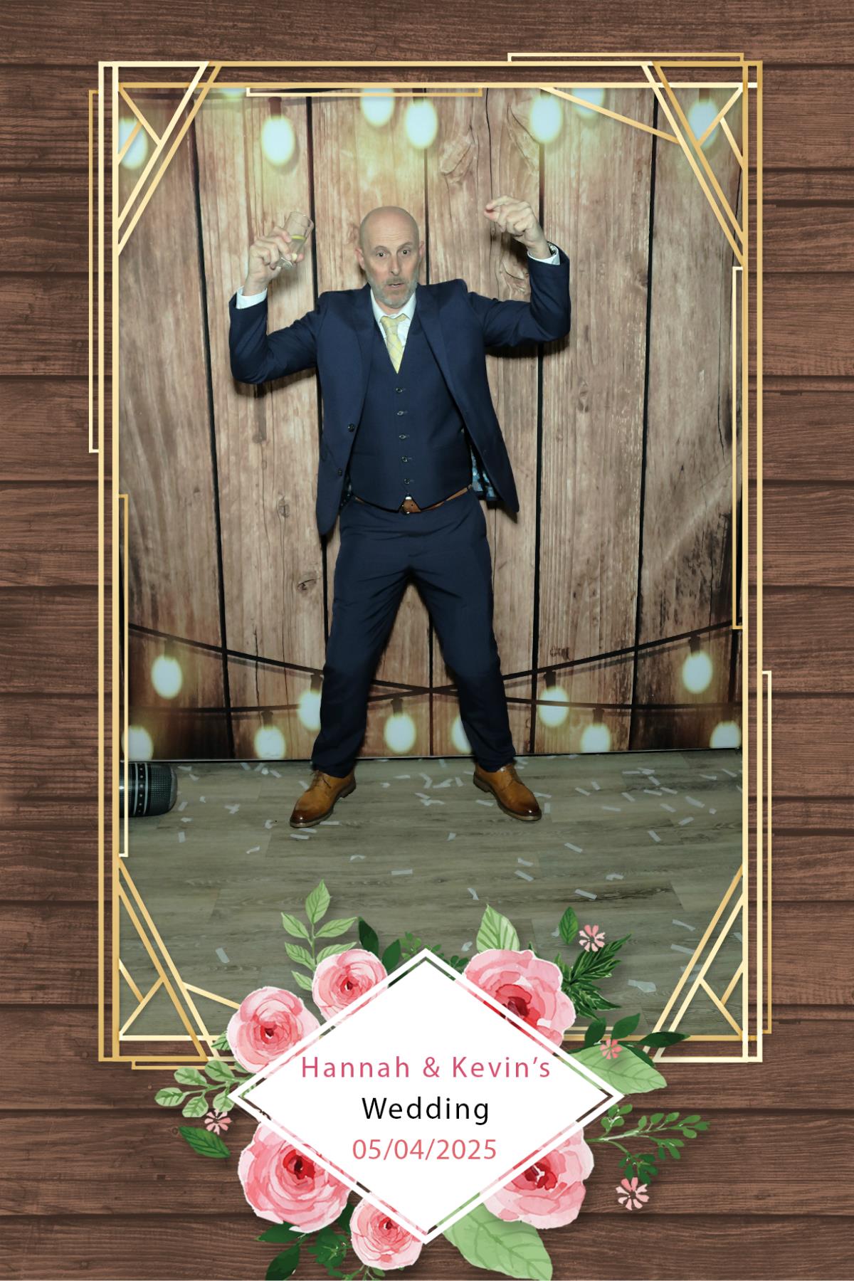 Hannah & Kevin's Wedding | View more photos from the event at mediagallery.flameentertainments.co.uk/u/Flame-Entertainments/Hannah-Kevins-Wedding