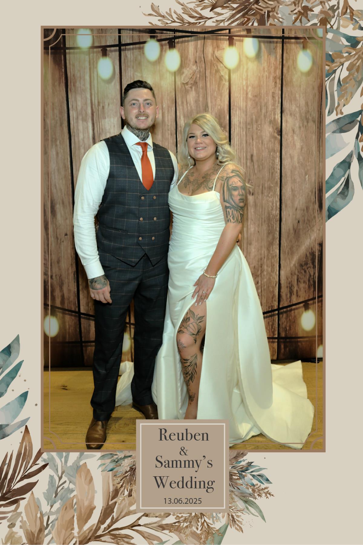 Reuben & Sammy's Wedding | View more photos from the event at mediagallery.flameentertainments.co.uk/u/Flame-Entertainments/Reuben-Sammys-Wedding