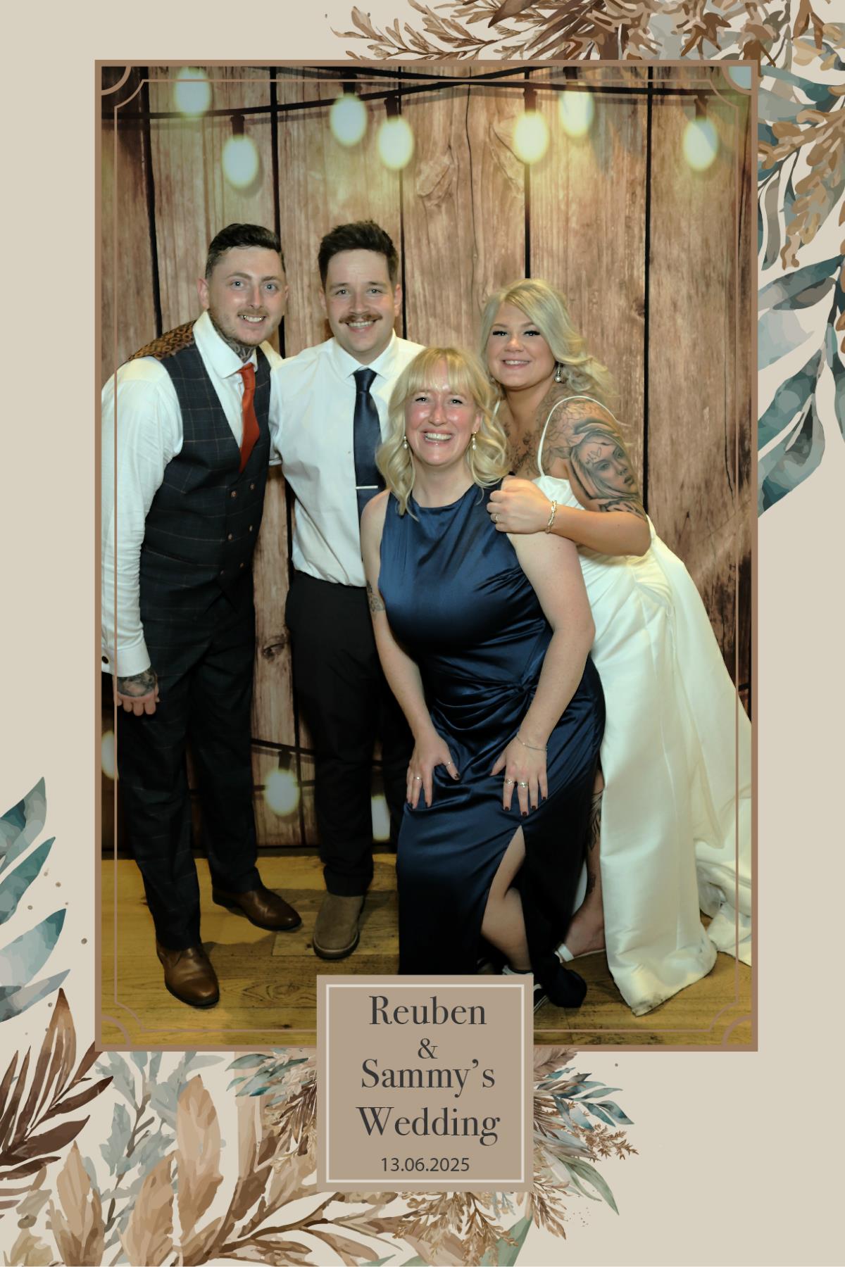 Reuben & Sammy's Wedding | View more photos from the event at mediagallery.flameentertainments.co.uk/u/Flame-Entertainments/Reuben-Sammys-Wedding