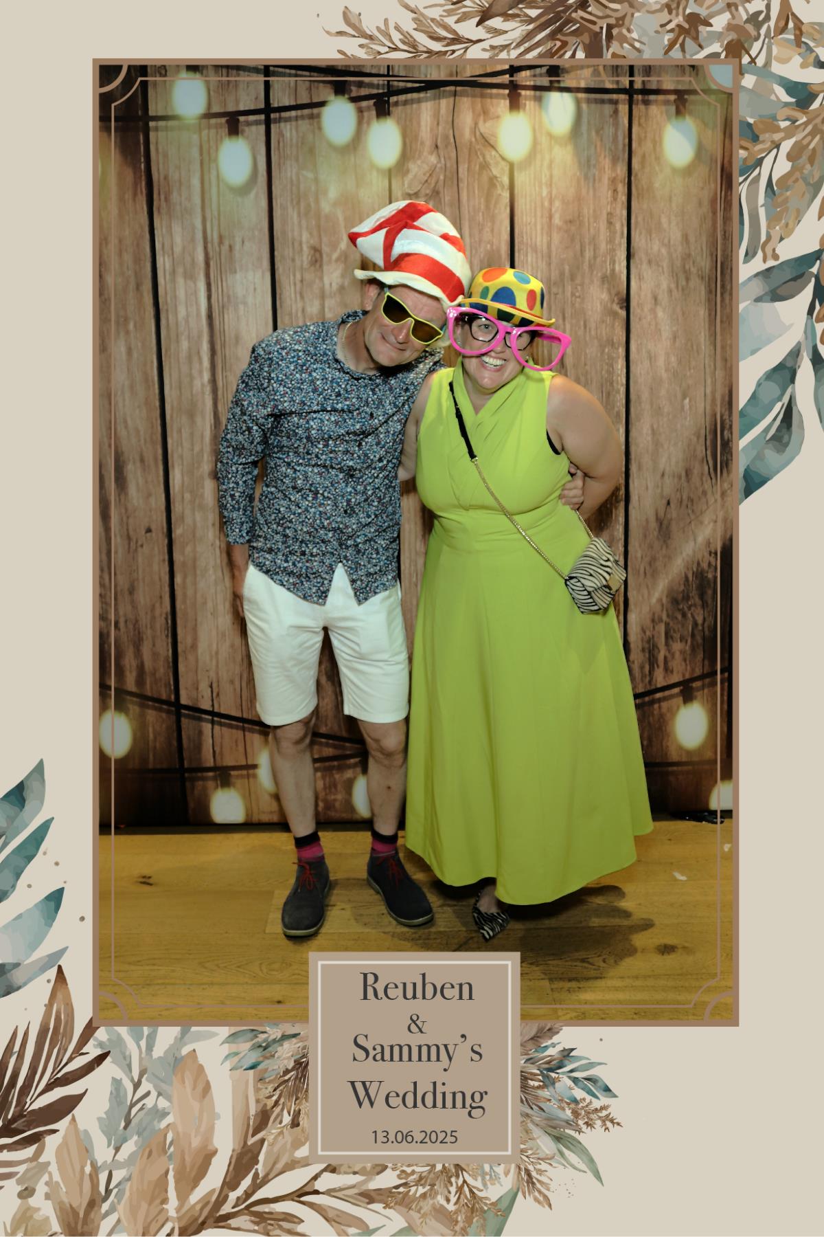 Reuben & Sammy's Wedding | View more photos from the event at mediagallery.flameentertainments.co.uk/u/Flame-Entertainments/Reuben-Sammys-Wedding