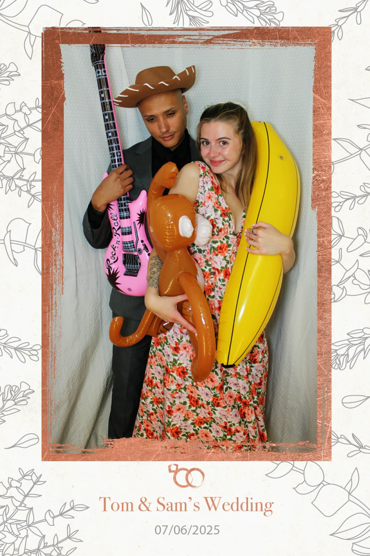 Tom & Sam's Wedding | View more photos from the event at mediagallery.flameentertainments.co.uk/u/Flame-Entertainments/Tom-Sams-Wedding