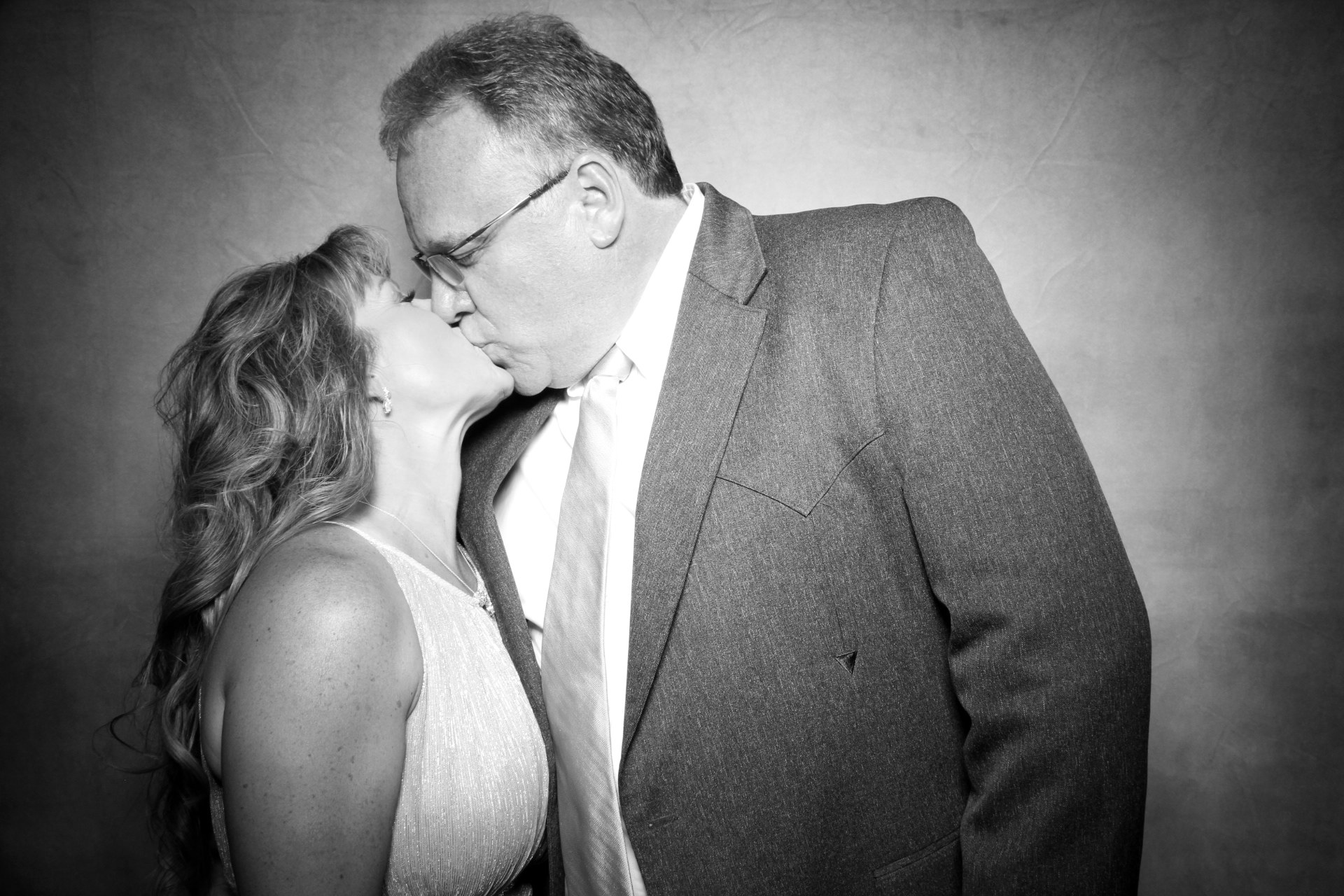 Madison and Trevon | View more photos from the event at photos.fotably.com/u/FotablyPhotoBooth/Madison-and-Trevon