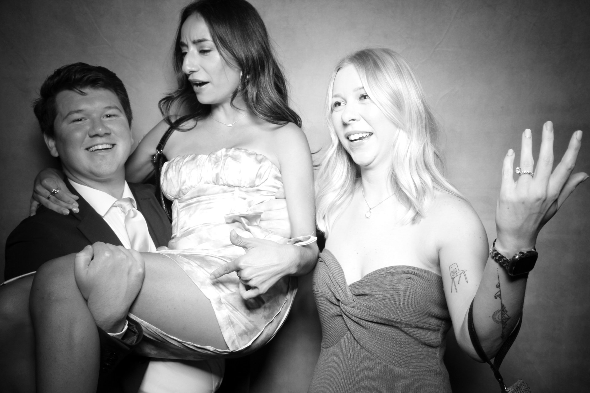 Madison and Trevon | View more photos from the event at photos.fotably.com/u/FotablyPhotoBooth/Madison-and-Trevon