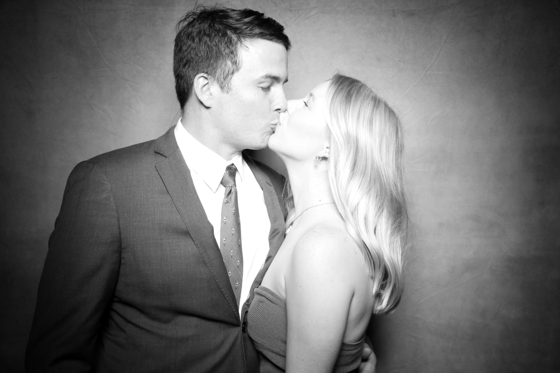 Madison and Trevon | View more photos from the event at photos.fotably.com/u/FotablyPhotoBooth/Madison-and-Trevon