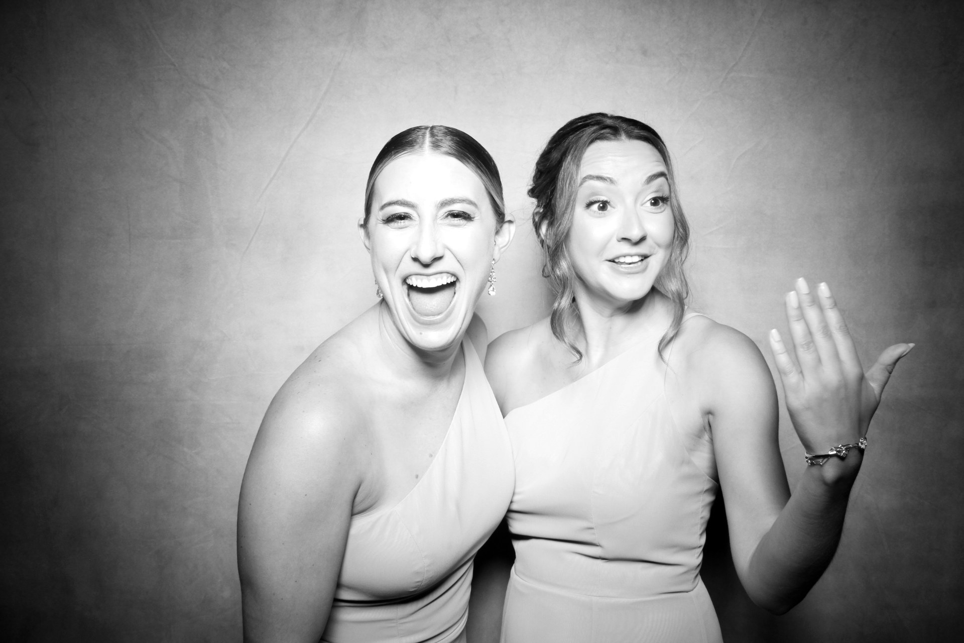 Madison and Trevon | View more photos from the event at photos.fotably.com/u/FotablyPhotoBooth/Madison-and-Trevon