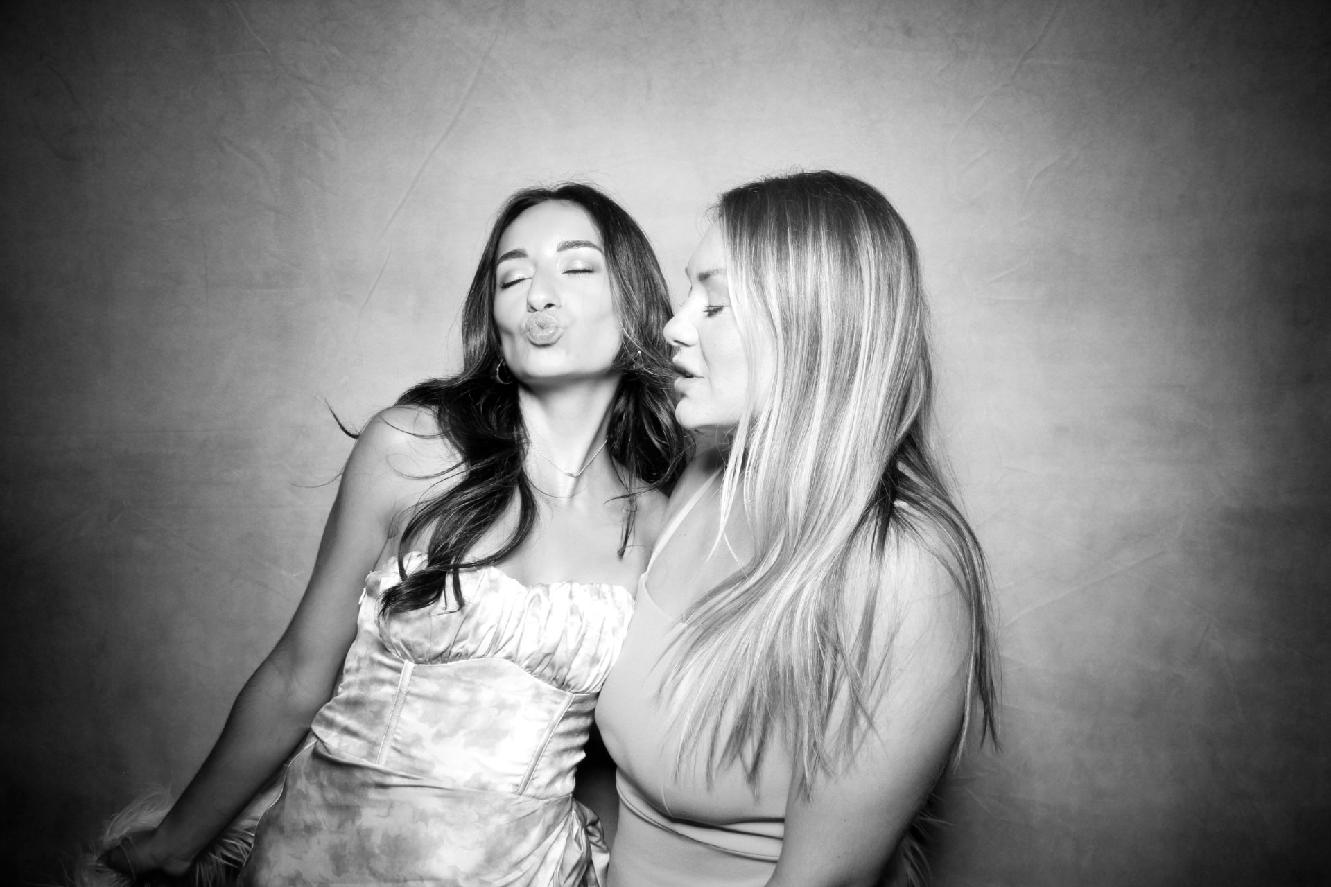 Madison and Trevon | View more photos from the event at photos.fotably.com/u/FotablyPhotoBooth/Madison-and-Trevon