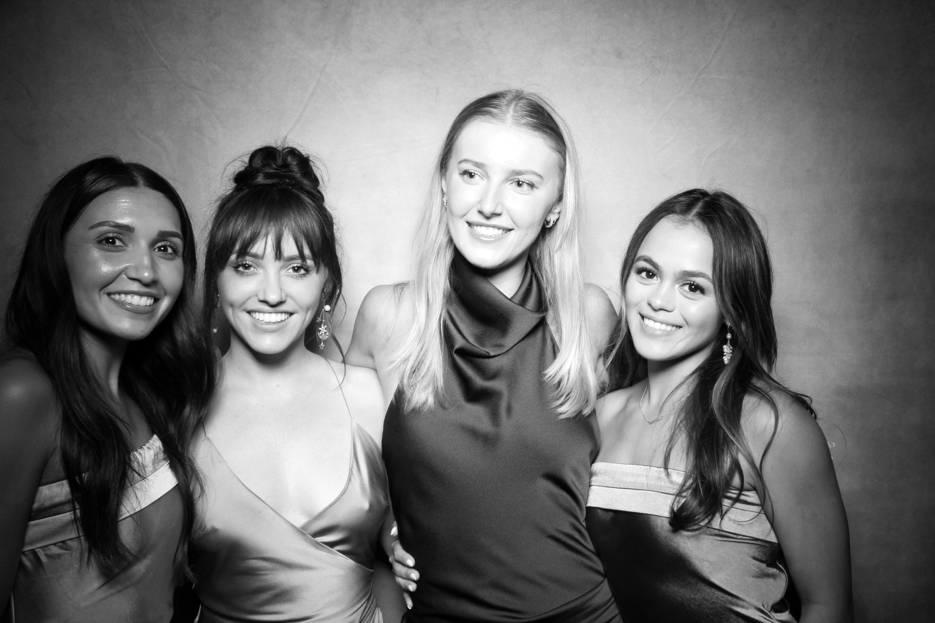 Madison and Trevon | View more photos from the event at photos.fotably.com/u/FotablyPhotoBooth/Madison-and-Trevon