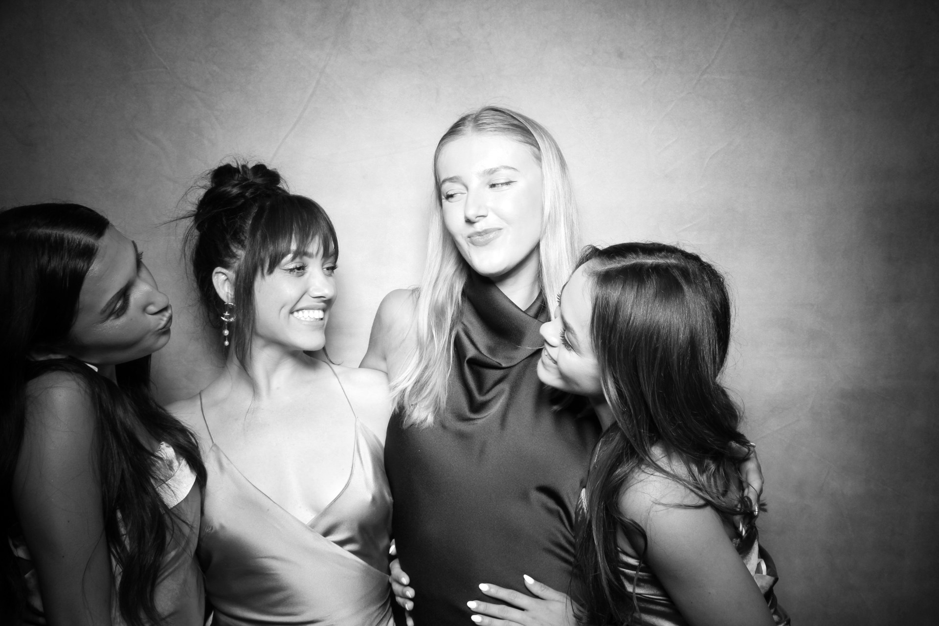 Madison and Trevon | View more photos from the event at photos.fotably.com/u/FotablyPhotoBooth/Madison-and-Trevon