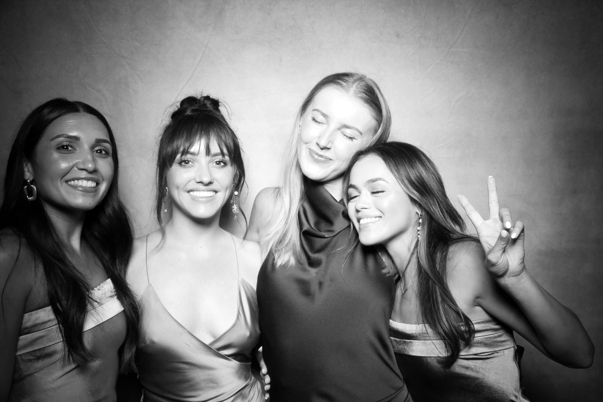 Madison and Trevon | View more photos from the event at photos.fotably.com/u/FotablyPhotoBooth/Madison-and-Trevon