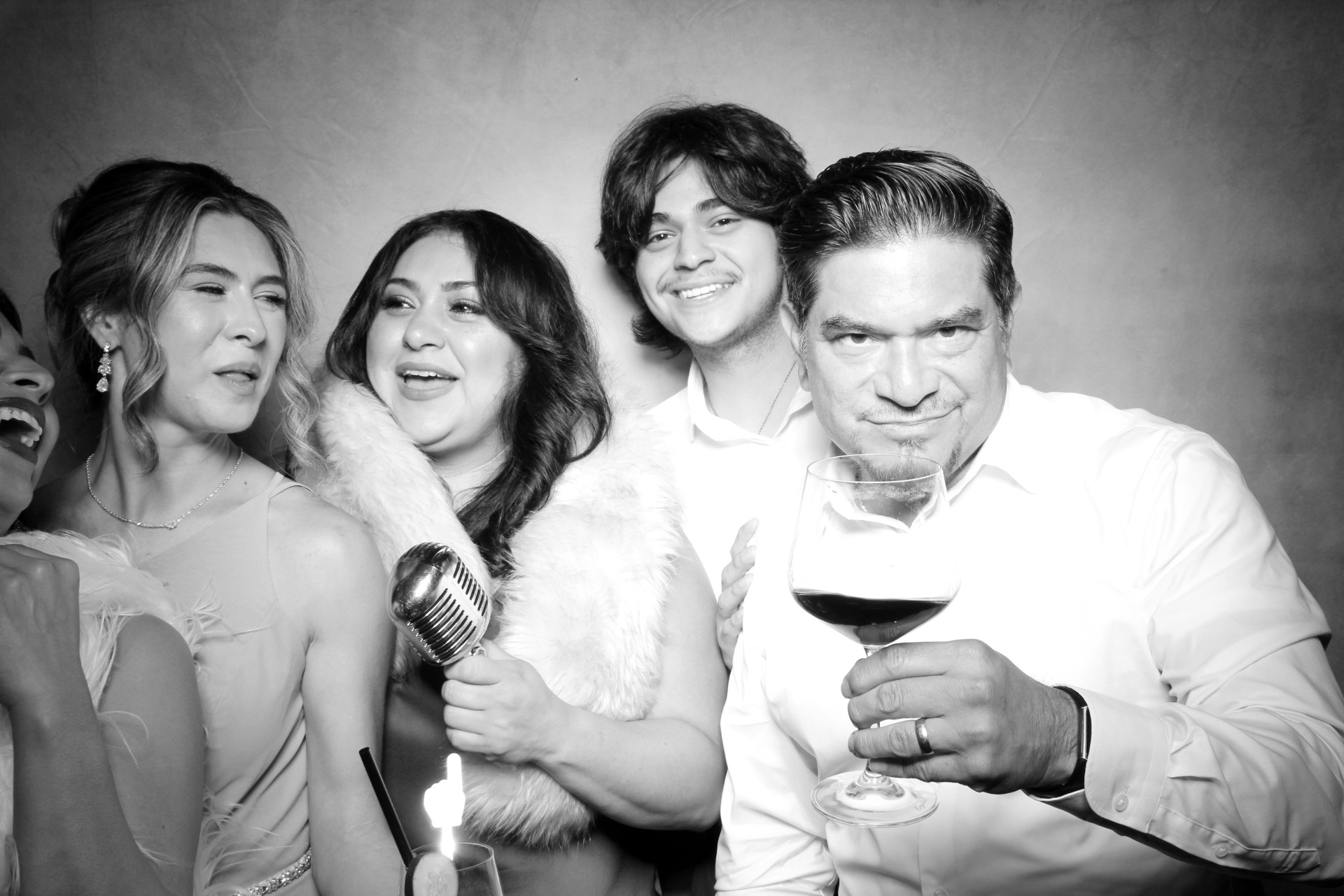 Madison and Trevon | View more photos from the event at photos.fotably.com/u/FotablyPhotoBooth/Madison-and-Trevon