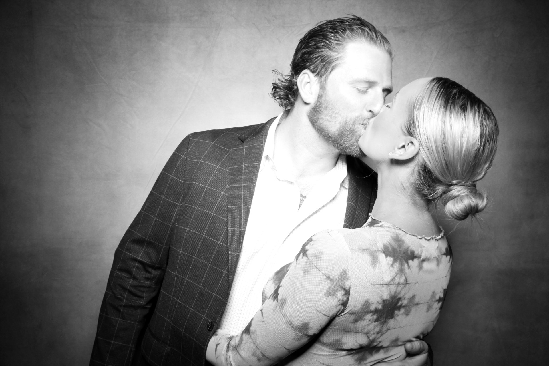 Madison and Trevon | View more photos from the event at photos.fotably.com/u/FotablyPhotoBooth/Madison-and-Trevon